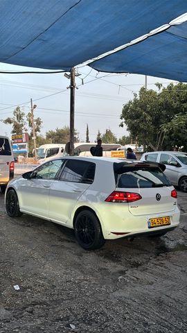 פולקסווגן גולף