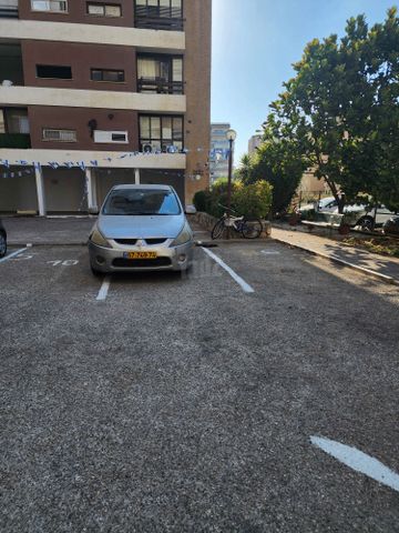 מיצובישי גרנדיס