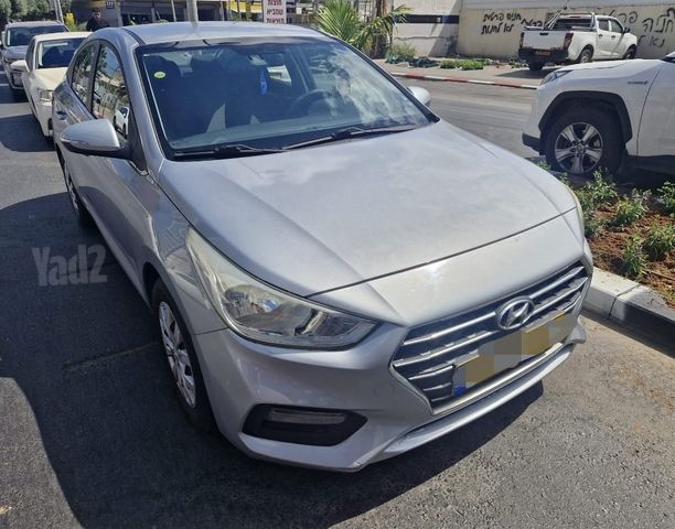 יונדאי אקסנט i25