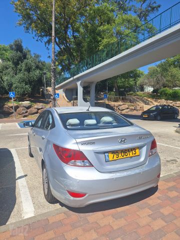 יונדאי אקסנט i25