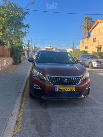 פיג'ו 3008