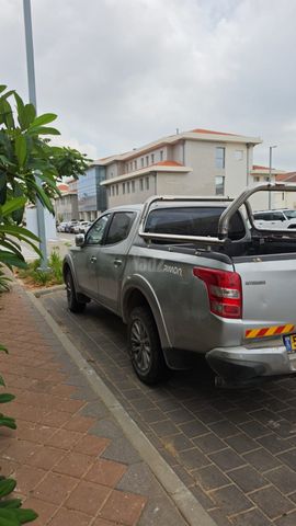 מודעת רכב מיצובישי טרייטון / L200