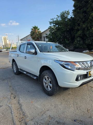מיצובישי טרייטון / L200