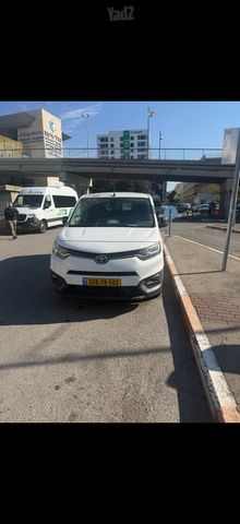 טויוטה פרואייס סיטי