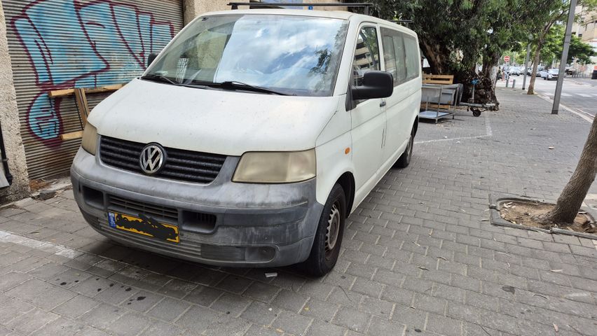 מודעת רכב פולקסווגן טרנספורטר