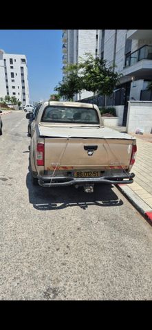 איסוזו די-מקס