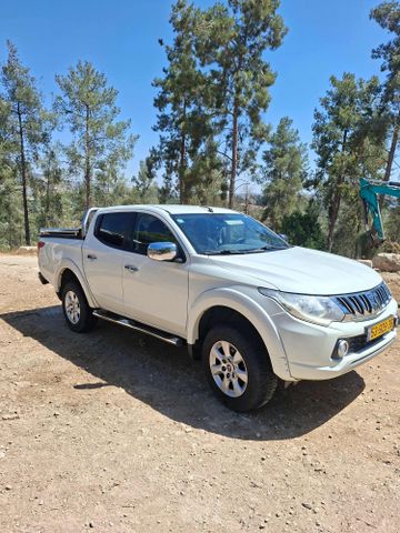 מודעת רכב מיצובישי טרייטון / L200