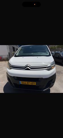 מודעת רכב סיטרואן ג'אמפי