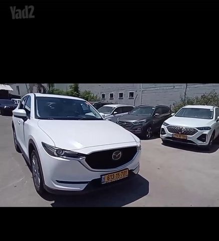 מודעת רכב מאזדה CX-5
