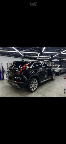 קאדילק XT4