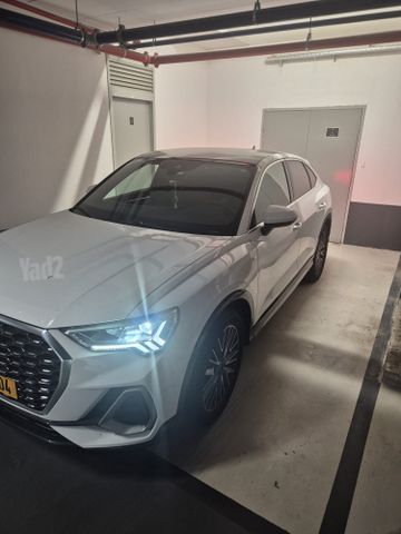 אאודי Q3