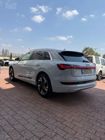 אאודי E-tron