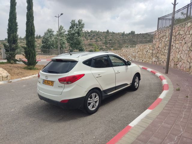 יונדאי ix35