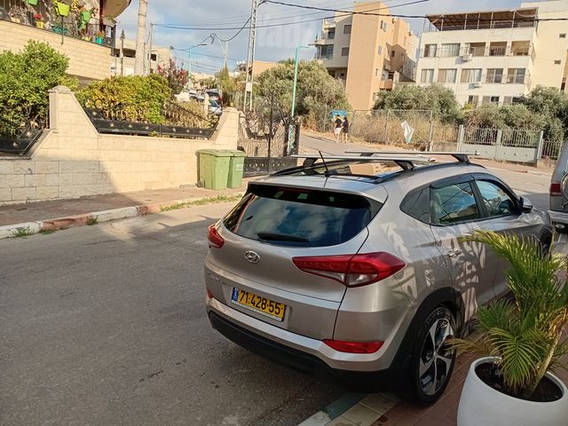מודעת רכב יונדאי טוסון