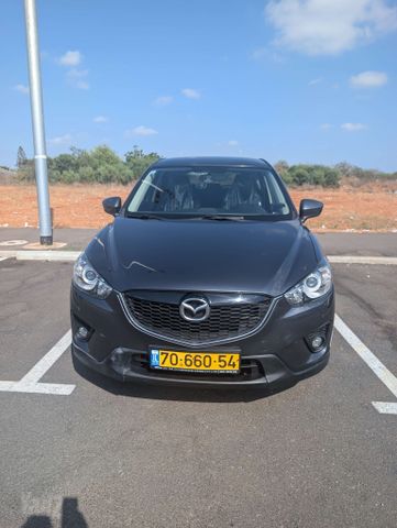 מודעת רכב מאזדה CX-5