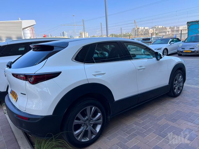מאזדה CX-30