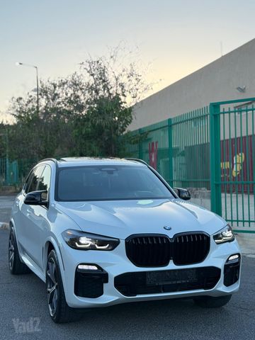 ב מ וו X5
