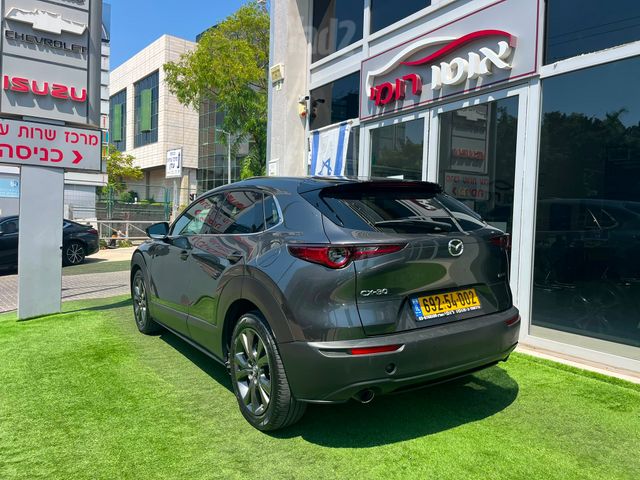 מאזדה CX-30