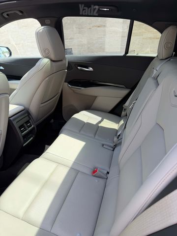 קאדילק XT4
