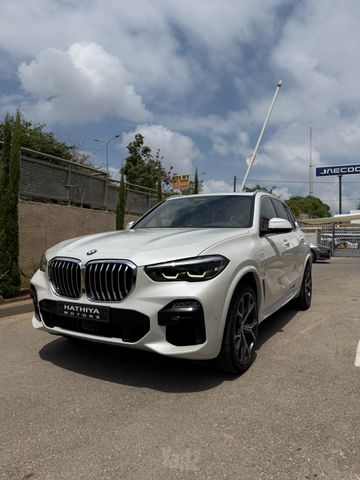 ב מ וו X5