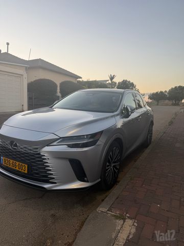 לקסוס RX