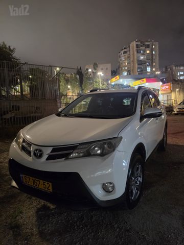 מודעת רכב טויוטה RAV4