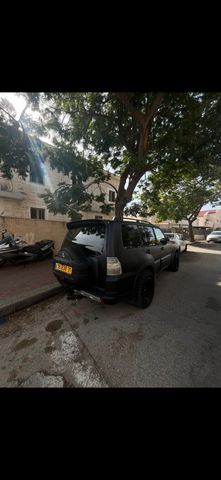 מיצובישי פג'רו