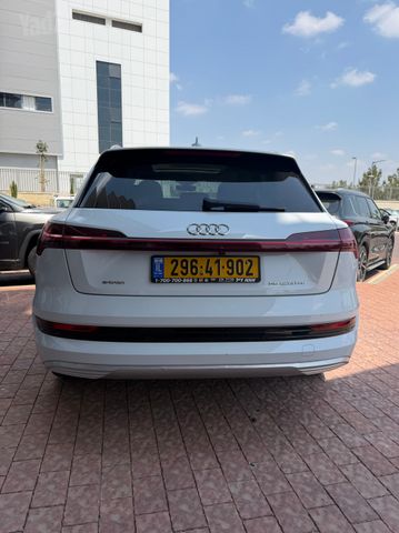 אאודי E-tron