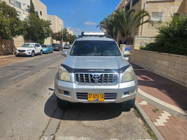 מודעת רכב טויוטה לנד קרוזר