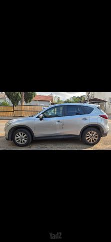 מודעת רכב מאזדה CX-5