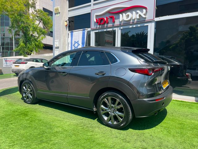מאזדה CX-30