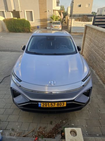 מודעת רכב אם ג'י מארוול R