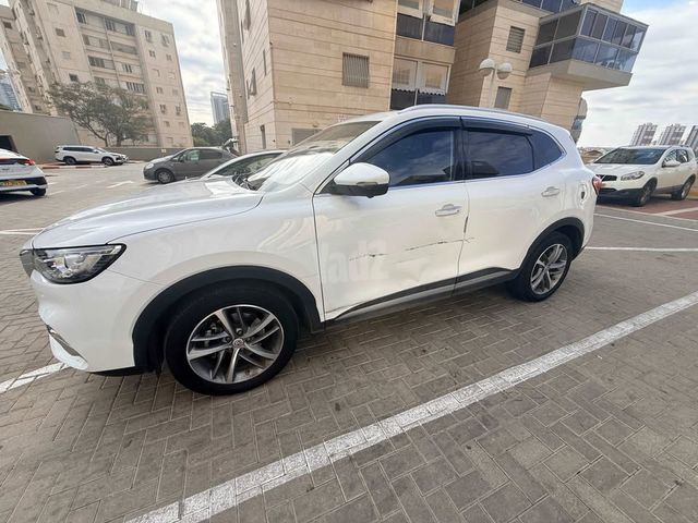 אם ג'י EHS PHEV