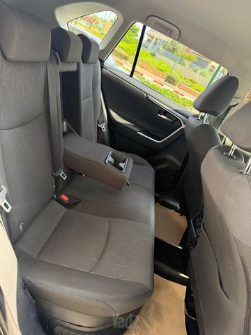 טויוטה RAV4