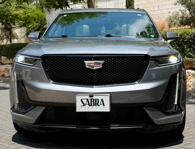 מודעת רכב קאדילק XT6