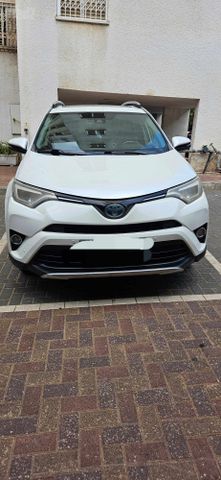 טויוטה RAV4