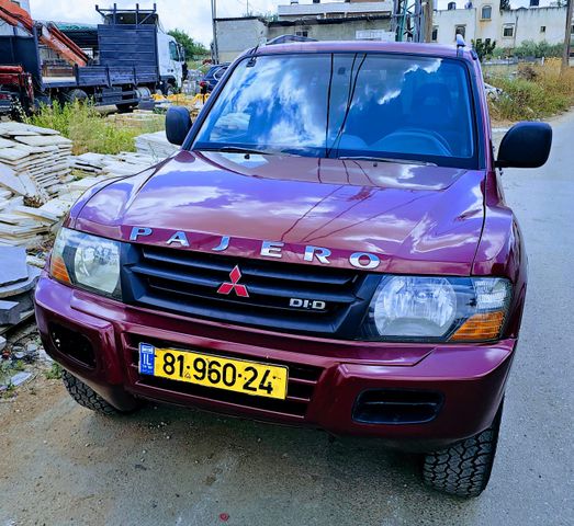 מיצובישי פג'רו
