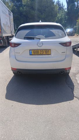 מודעת רכב מאזדה CX-5