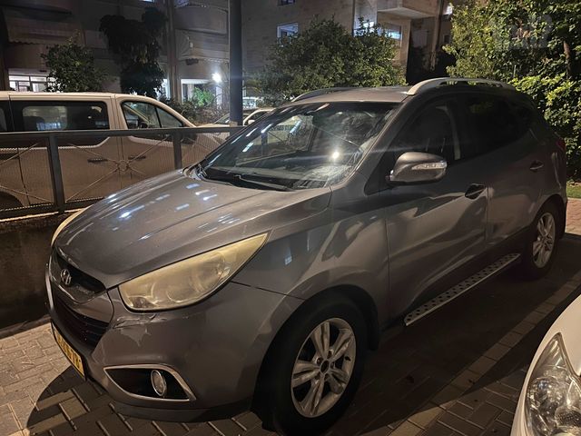 יונדאי ix35