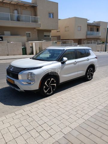 מודעת רכב מיצובישי אאוטלנדר
