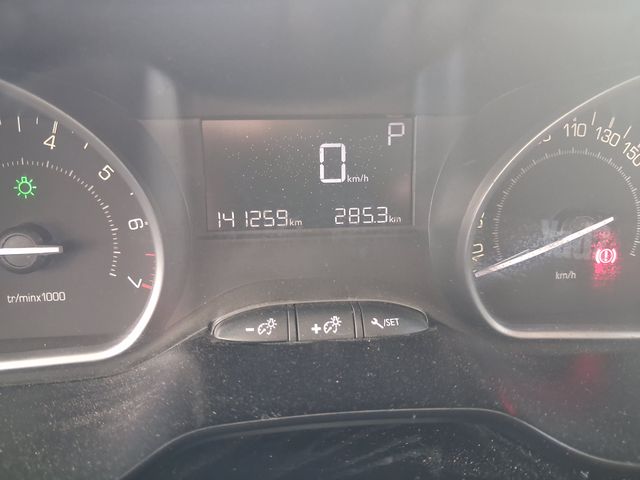 מודעת רכב פיג'ו 2008