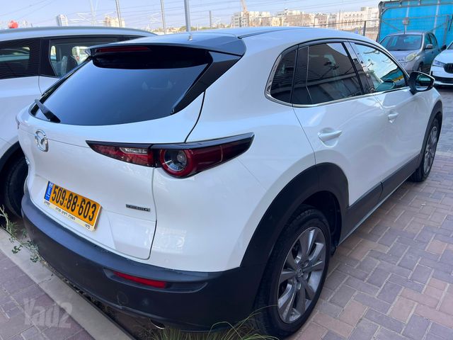 מאזדה CX-30