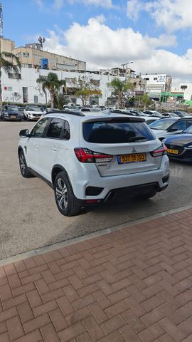 מיצובישי ASX