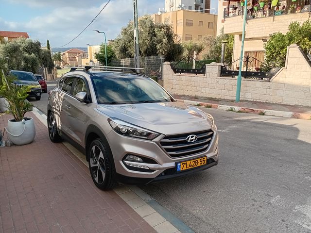 יונדאי טוסון