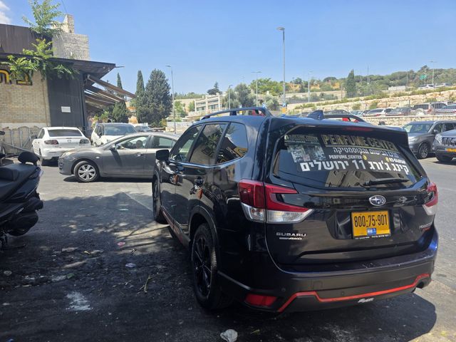 סובארו פורסטר