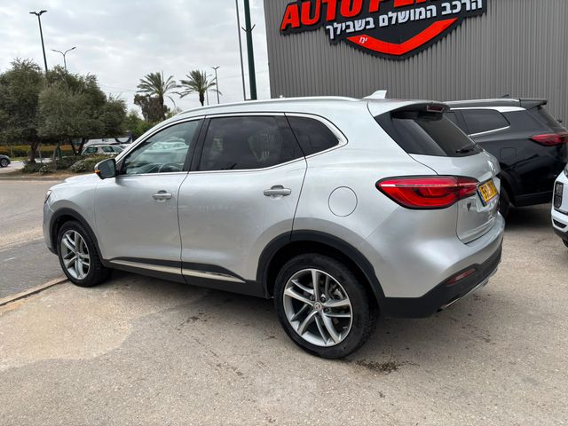 אם ג'י EHS PHEV