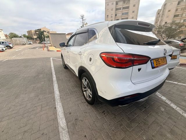 אם ג'י EHS PHEV