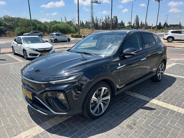 מודעת רכב אם ג'י מארוול R