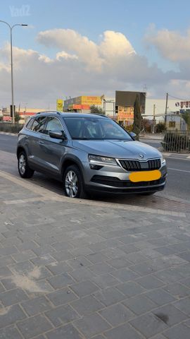מודעת רכב סקודה קארוק