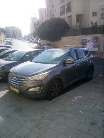 מודעת רכב יונדאי סנטה פה